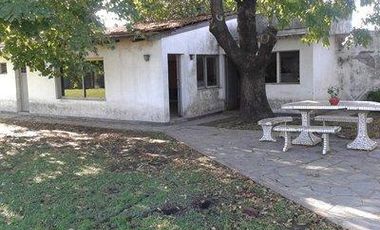 Casa uso comercial  260m² cub Lote 1.162