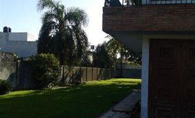 Casa uso comercial  260m² cub Lote 1.162