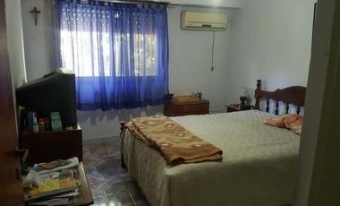 Casa - Burzaco