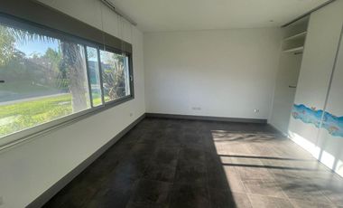 Casa - Altos de Campo grande, Pilar.