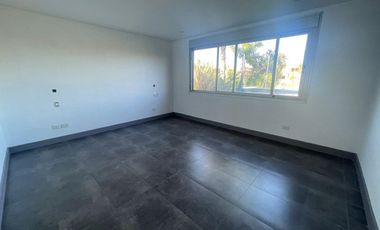 Casa - Altos de Campo grande, Pilar.