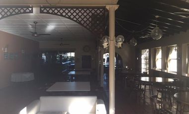 Impecable casa en el C. C. Champagnat