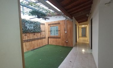 CASA EN ARRIENDO UBICADOAEN MEDELLIN SECTOR FLORIDA NUEVA