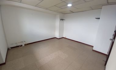 OFICINA EN ARRIENDO EN EL CENTRO/MANIZALES
