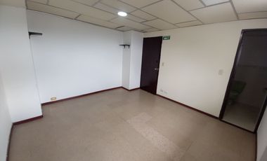 OFICINA EN ARRIENDO EN EL CENTRO/MANIZALES