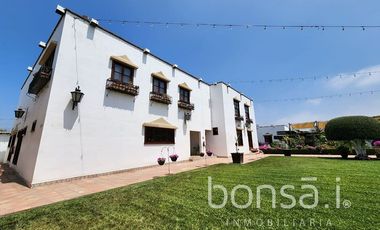 Hotel Boutique, Salón De Eventos y Restaurante en VENTA ubicado en Zona Centro