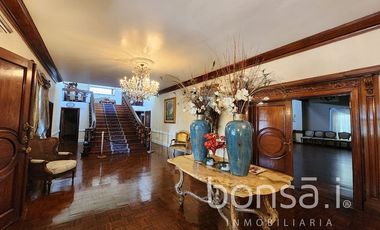 Hotel Boutique, Salón De Eventos y Restaurante en VENTA ubicado en Zona Centro