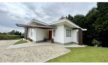 Venta Casa Campestre Parcelación A 5 Mins de Llanogrande