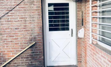 ¡DEPARTAMENTO EN SAN ISIDRO – EXCELENTE UBICACIÓN Y SIN EXPENSAS!