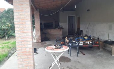 Casa - Claypole