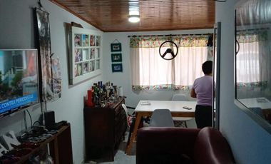 Casa - Claypole