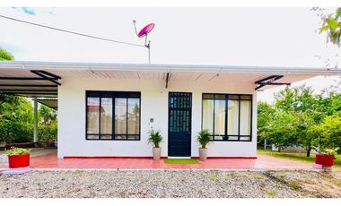 CASA CAMPESTRE RICAURTE