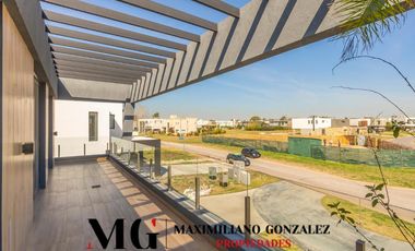 Casa en venta y alquiler, 5 ambientes - Terralagos, Canning