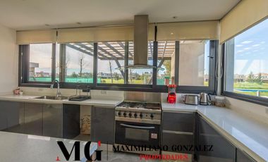 Casa en venta y alquiler, 5 ambientes - Terralagos, Canning