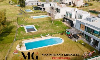 Casa en venta y alquiler, 5 ambientes - Terralagos, Canning
