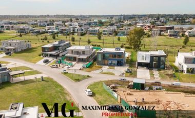 Casa en venta y alquiler, 5 ambientes - Terralagos, Canning