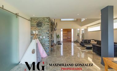 Casa en venta y alquiler, 5 ambientes - Terralagos, Canning