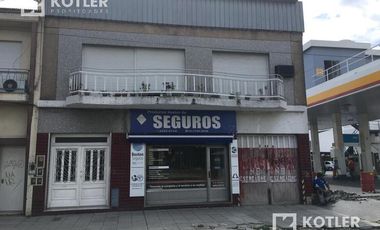 Importante Inmueble (Galpón, local y depto.) en excelente ubicación