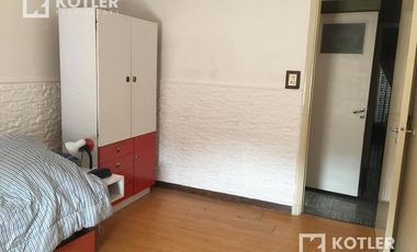 Importante Inmueble (Galpón, local y depto.) en excelente ubicación