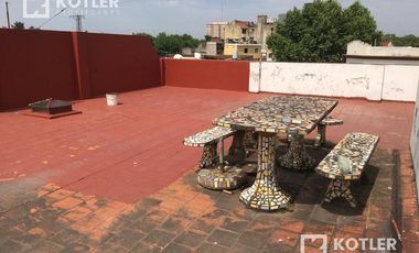 Importante Inmueble (Galpón, local y depto.) en excelente ubicación