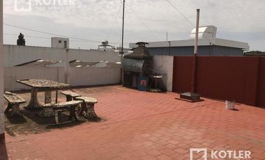 Importante Inmueble (Galpón, local y depto.) en excelente ubicación