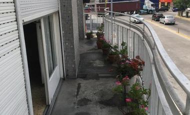 Importante Inmueble (Galpón, local y depto.) en excelente ubicación