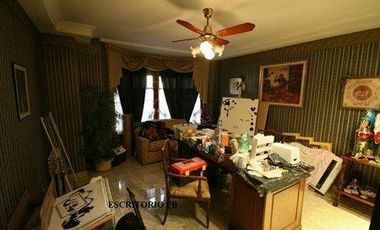 inportante casa de 5 dormitorios con parque y piscina en Lomas de Zamora Oeste