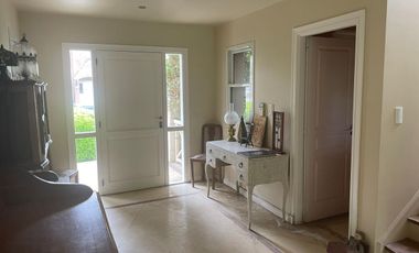 Casa en venta en barrio  Las Araucarias. Pilar