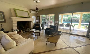 Casa en venta en barrio  Las Araucarias. Pilar
