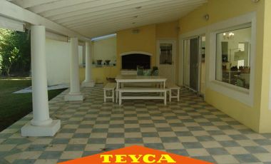 VENTA Casa de 4 ambiente. Barrio Cerrado Pinamar Chico