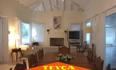 VENTA Casa de 4 ambiente. Barrio Cerrado Pinamar Chico