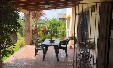 Casa en Acequias del Aire con 3 dormitorios y  pileta - Roldán