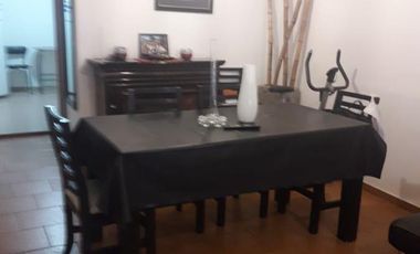 Casa 3 ambientes en venta en Quilmes Oeste
