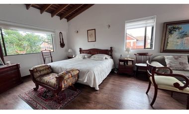 Rento   amplia casa campestre con ascensor.