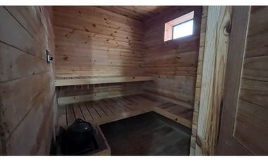 Rento   amplia casa campestre con ascensor.