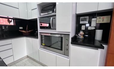 Rento   amplia casa campestre con ascensor.