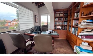 Rento   amplia casa campestre con ascensor.