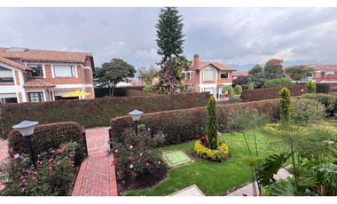 Rento   amplia casa campestre con ascensor.