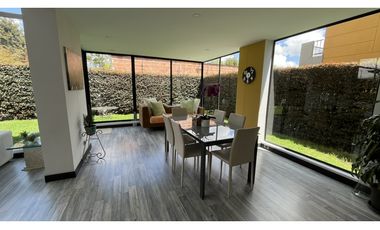 Venta Condominio Casa en Cota