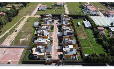 Venta Condominio Casa en Cota