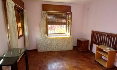 VENTA. Casa 2 Dormitorios. Calle Alem Nº1130.