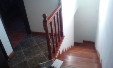 DUPLEX DE 3 AMBIENTES CON COCHERA EN MARMOL