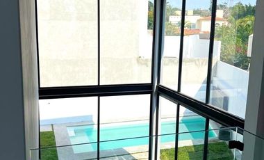 Casa en Fraccionamiento en Lomas de Cuernavaca, Temixco, Morelos CAEN-1082-Fr*