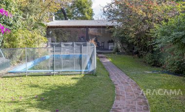 Casa de 5 ambientes en venta - Monte Grande