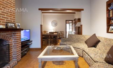 Casa de 5 ambientes en venta - Monte Grande