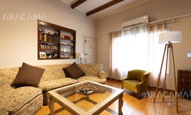 Casa de 5 ambientes en venta - Monte Grande