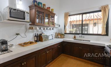 Casa de 5 ambientes en venta - Monte Grande