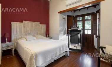 Casa de 5 ambientes en venta - Monte Grande