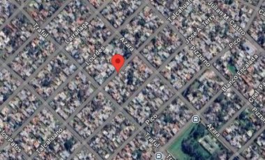 Casa en venta - 2 Dormitorios 1 Baño - Cochera - 350Mts2 - Merlo