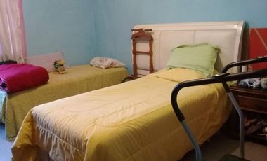 Casa en venta - 2 Dormitorios 1 Baño - Cochera - 350Mts2 - Merlo